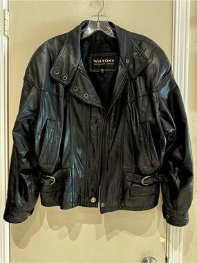 Wilsons Black Leather Motorcycle Jacket 90s Size S